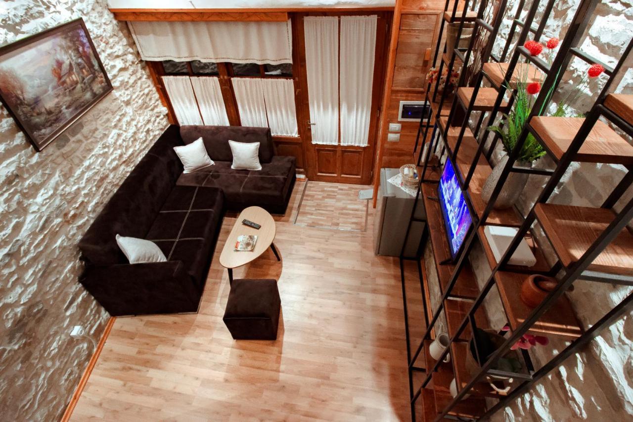 Duplex Apartment Viktoria Gjirokastër Dış mekan fotoğraf
