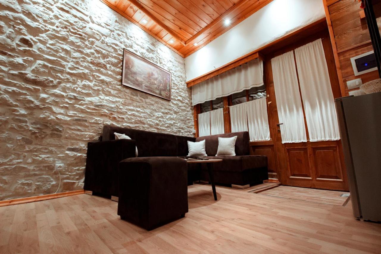 Duplex Apartment Viktoria Gjirokastër Dış mekan fotoğraf